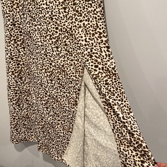 Shein cheetah skirt - size L - Picture 3 of 4